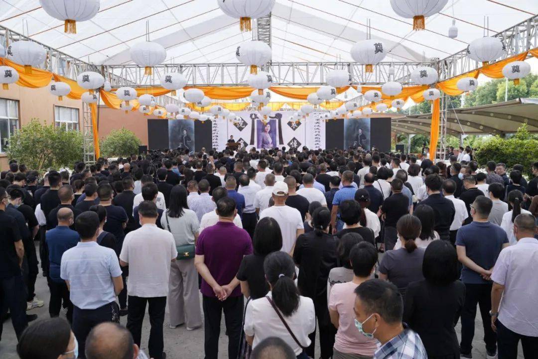 含泪送别 | 陈爱陶名誉会长追悼会在苍南举行_温州