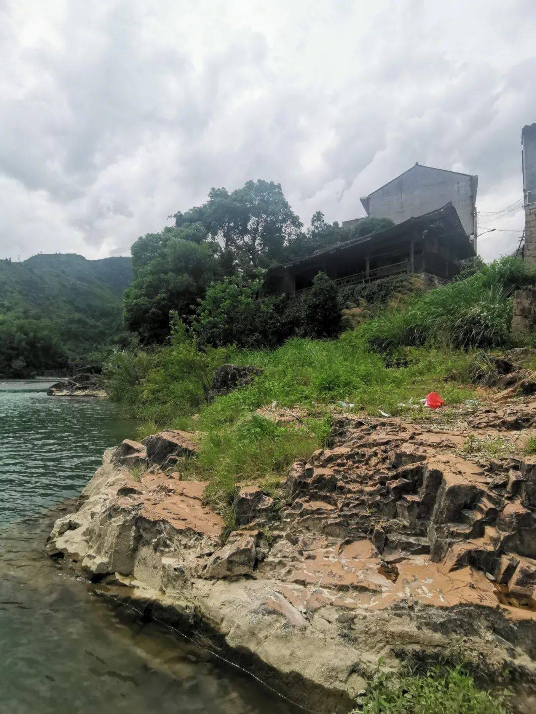 岩坦溪口滩林藏着一个曾风光无限的渡船口