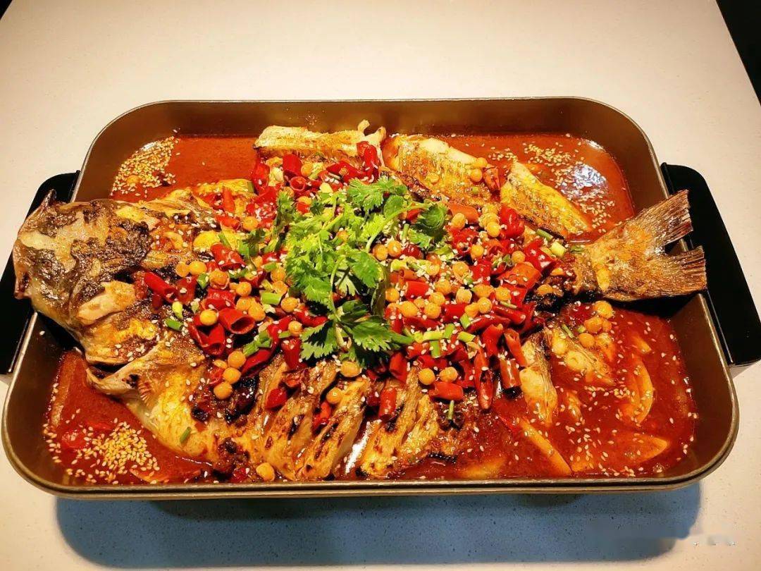 尝遍人间烟火味丨独爱喜江鱼75元抢购门市价154元烤鱼23人餐清江鱼25