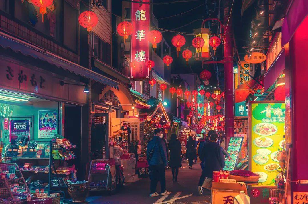 镜头下的日本街头招牌文字夜景_文化