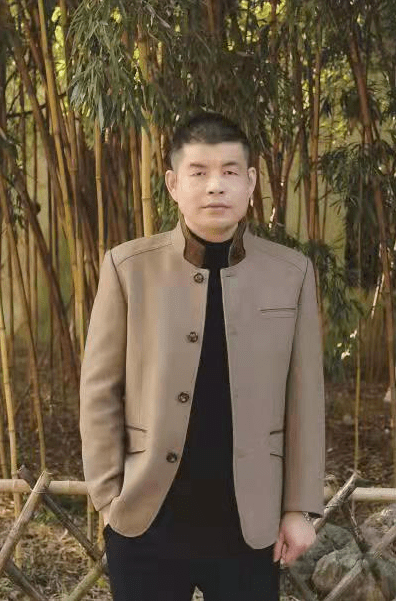 正在直播中丨国工范海军老师做客直播间欢迎新老壶友来与老师交流紫砂