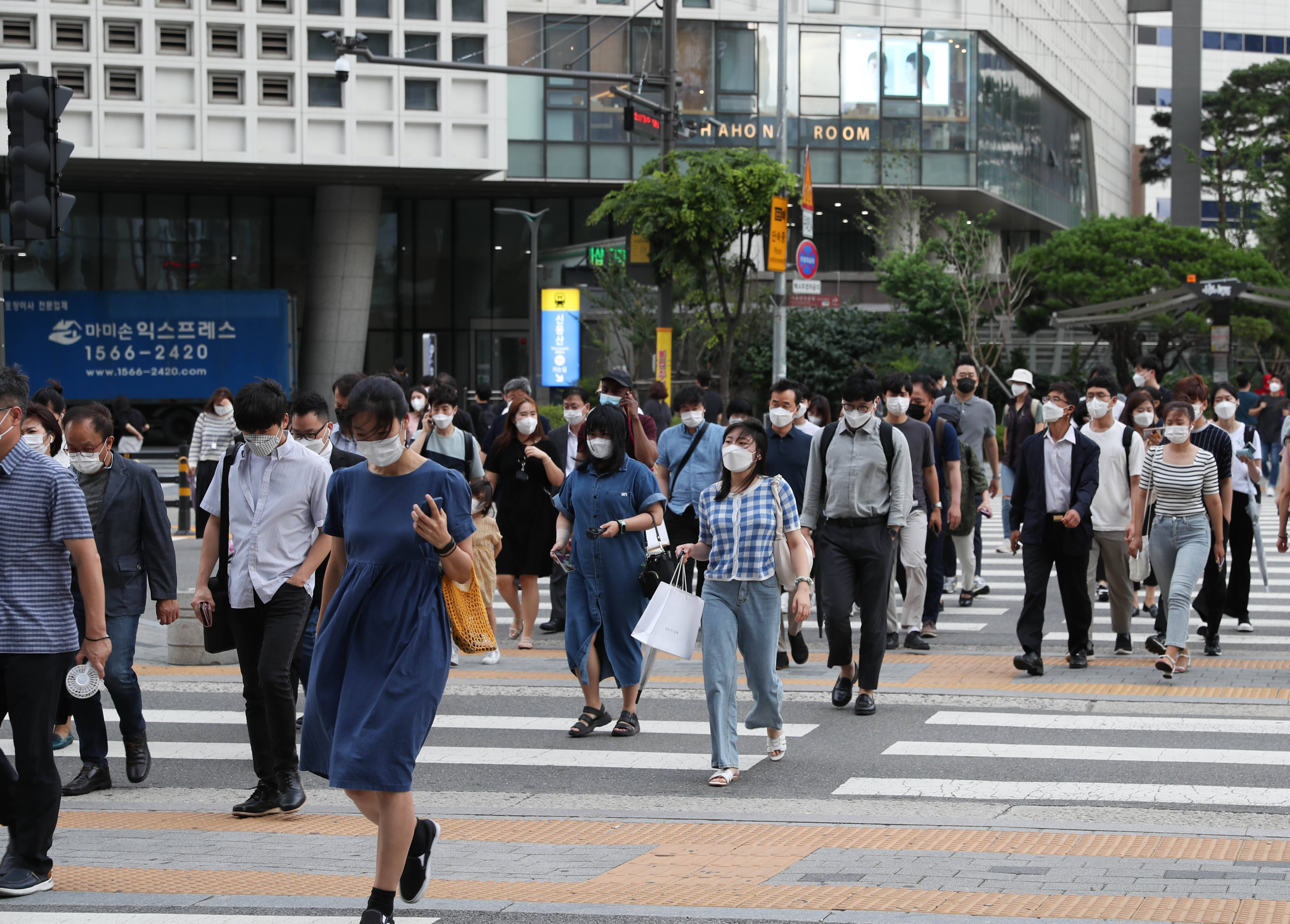 韓國單日新增確診數創疫情以來最高