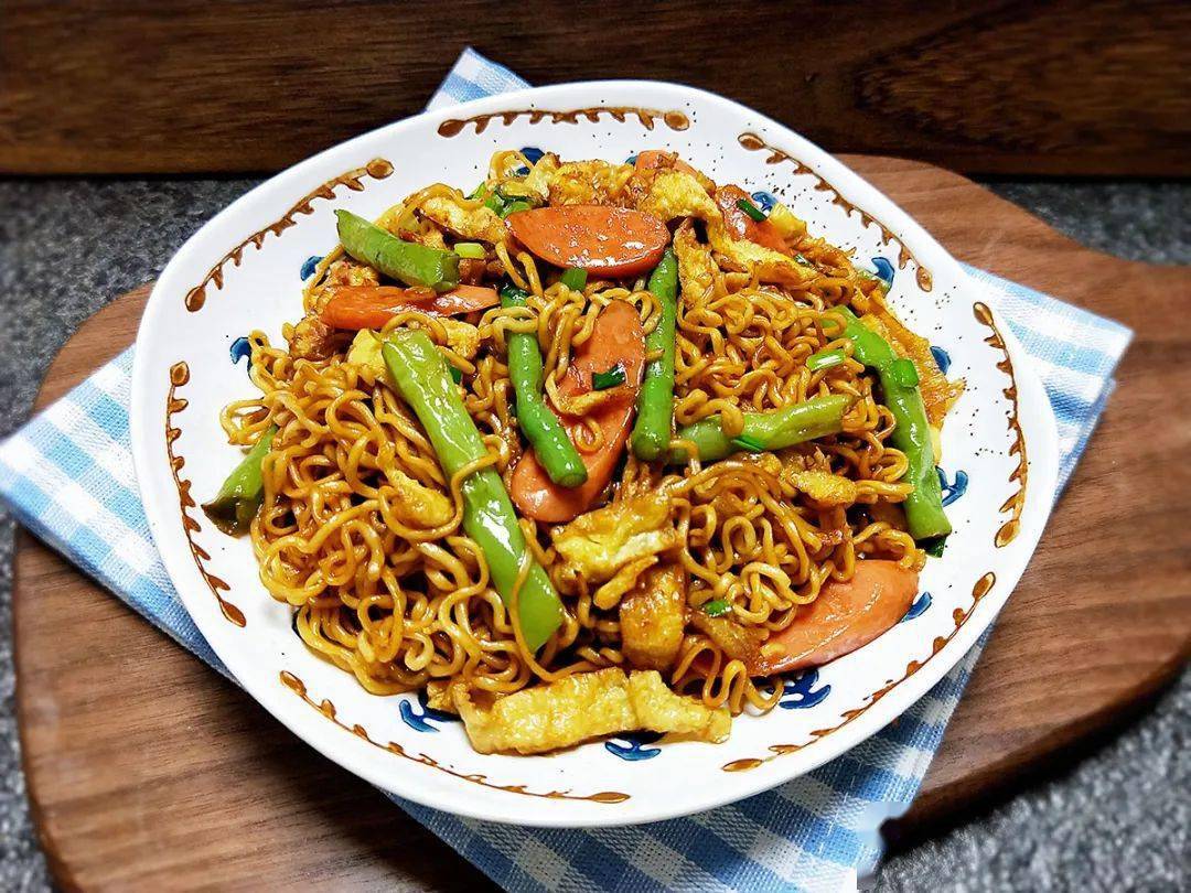 豆角焖面喷香入味每次都能吃上两大碗