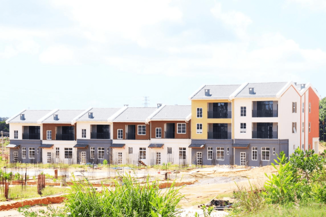 博鳌乐城国际医疗旅游先行区南岸北片安置区统建房工程竣工交付仪式