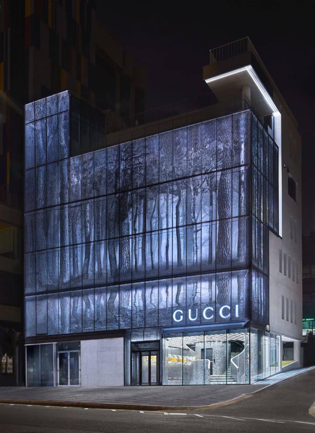 gucci在首尔种下一片奇幻森林