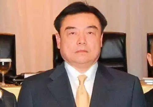 泰国十大富豪排行榜_泰国跻身全球富豪榜亿万富翁人数前10国,贫富撕裂加剧