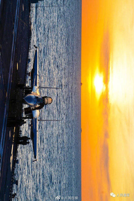 风采|绝美壁纸！人民海军和大海天际线同框照