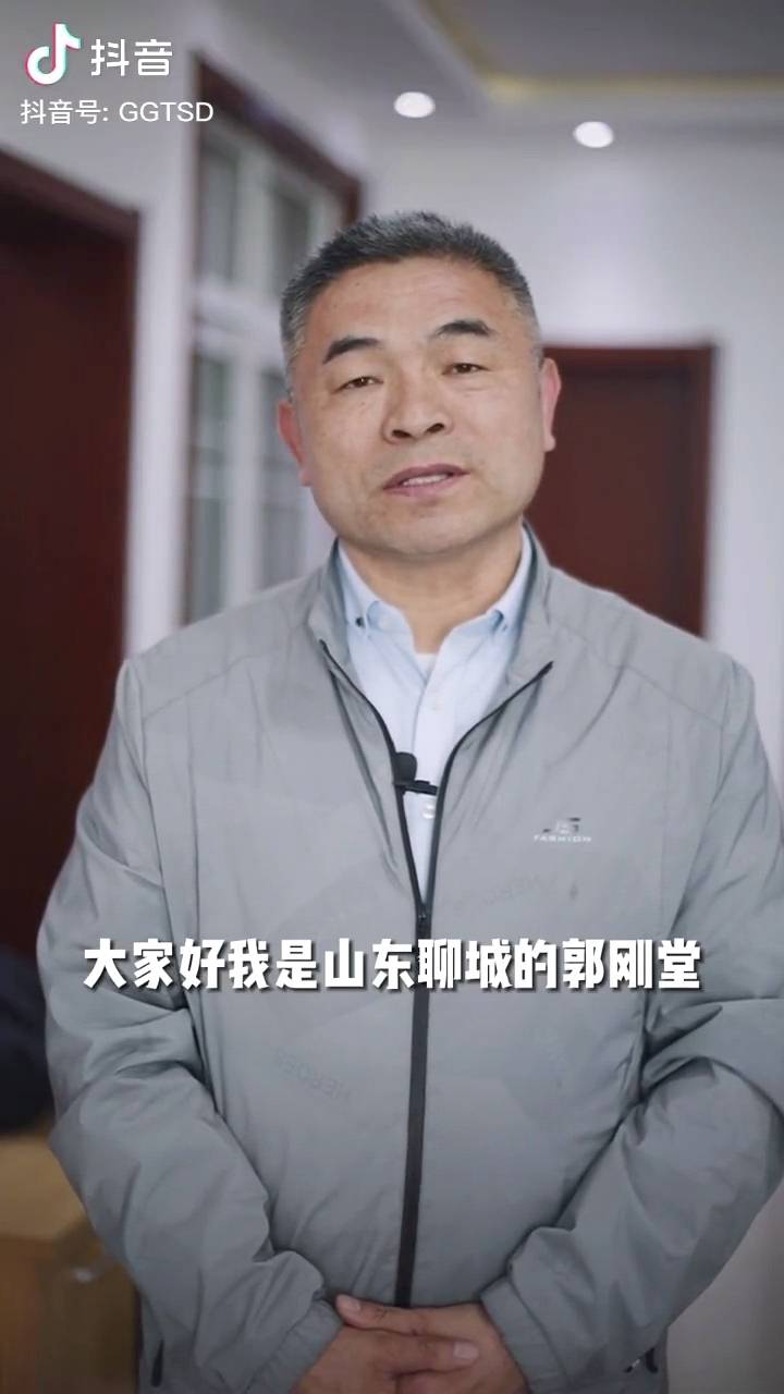 失孤主人公原型郭刚堂找到儿子即将认亲网友涌至刘德华社交号报喜