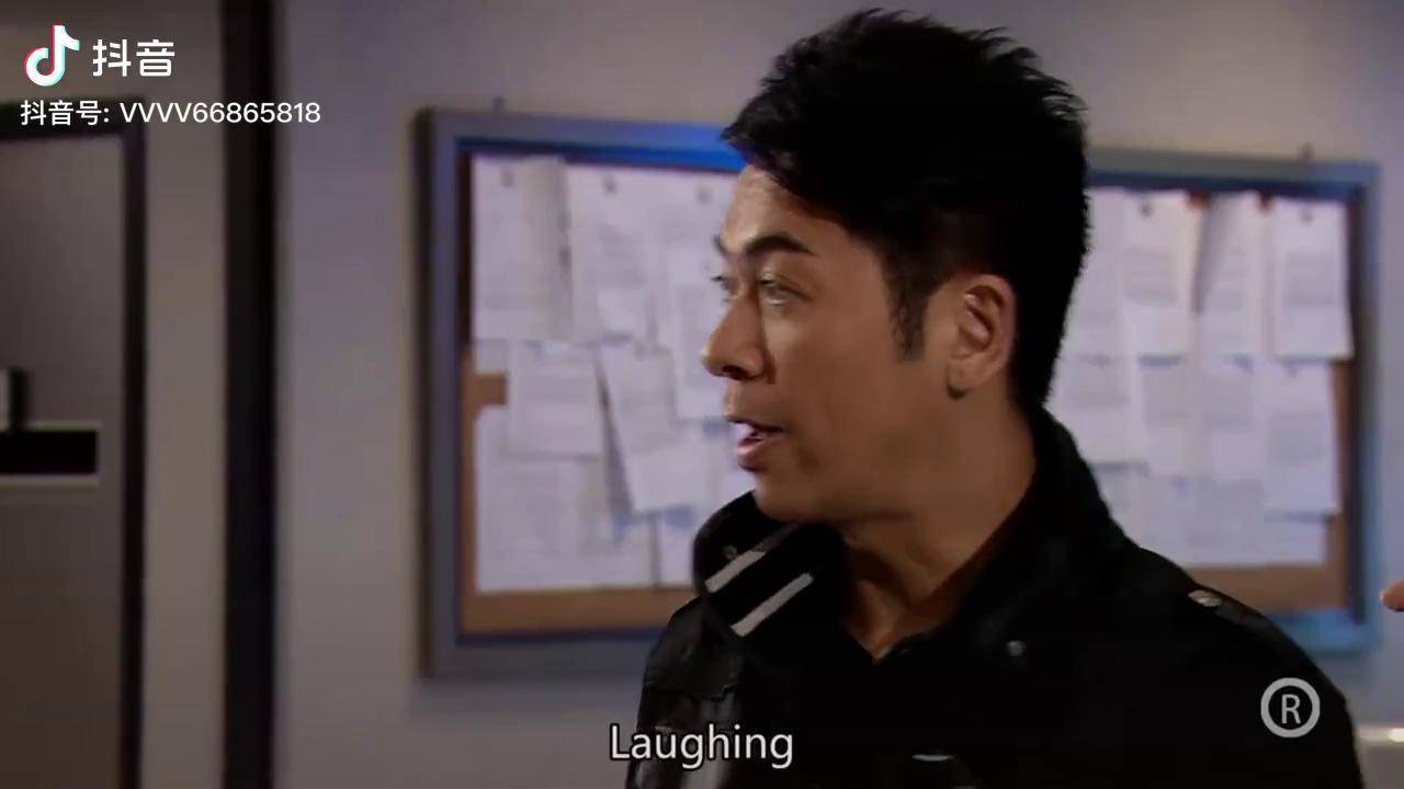 港剧tvb港剧卧底任务归来去看心理医生说出他的经历心理医生当场脸色