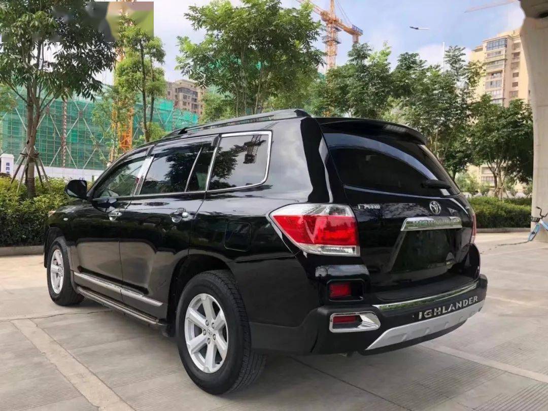 2014年丰田汉兰达27l五座版