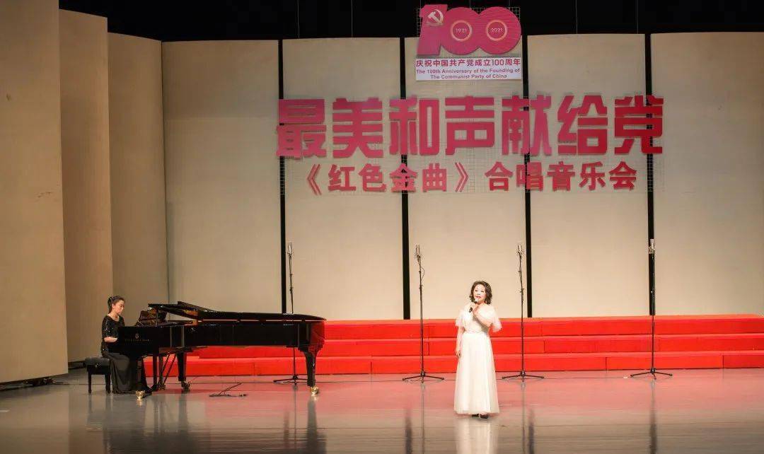 艺术家演唱《铁蹄下的歌女》方晓琴认为,历史是最好的教科书,玉溪要