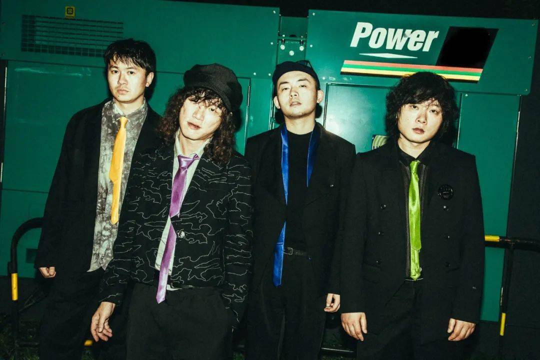 马赛克乐队超时空要塞巡演长沙站本周日46livehouse见摩登艺文现场