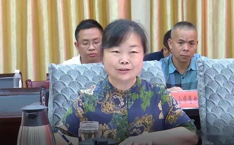 兴仁市白美宏副市长图片