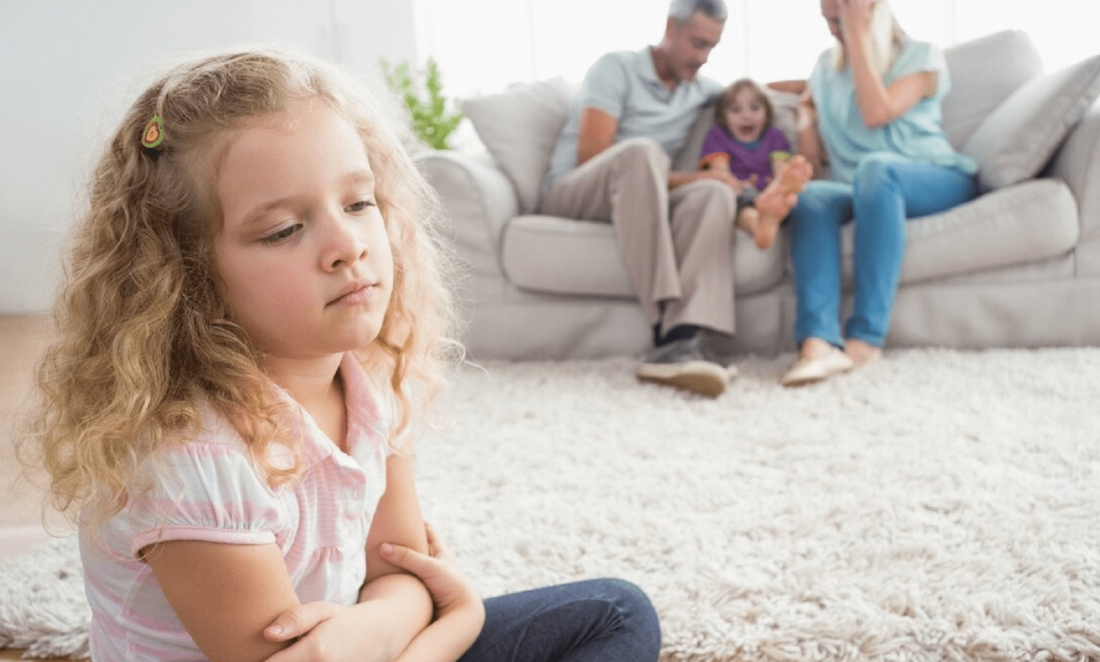 教育|“新型偏心”正在二胎家庭蔓延,父母以为在教育孩子,娃却很委屈