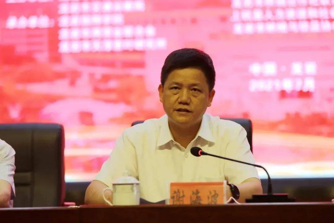 龙岩市第一届职业技能大赛开幕 市委书记李建成致贺信 市长胡盛作出