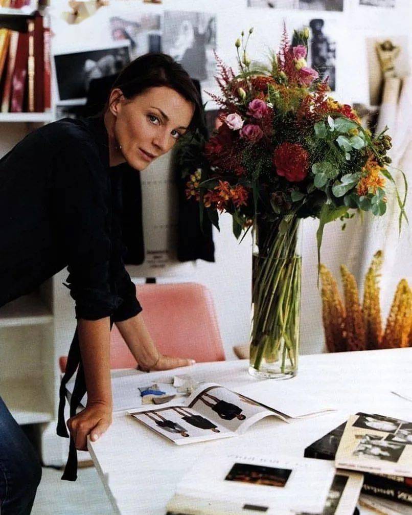 时尚圈反内卷第一人phoebephilo回归这次她会呆多久