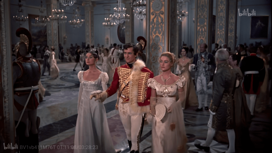 欧洲|200多年了,简·奥斯汀最爱的美裙依旧经典!胸以下全是腿靠它了