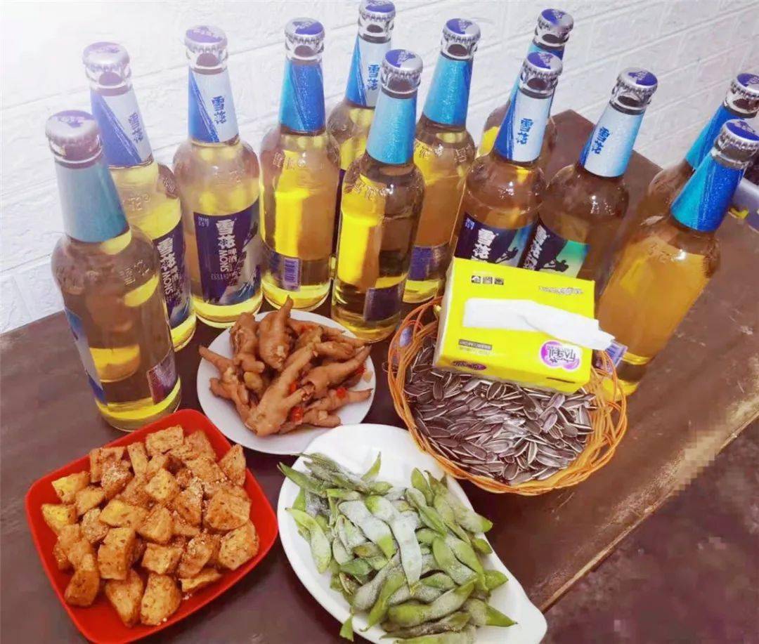 富宁这家酒吧搞事情酒水小吃超值套餐118元冲