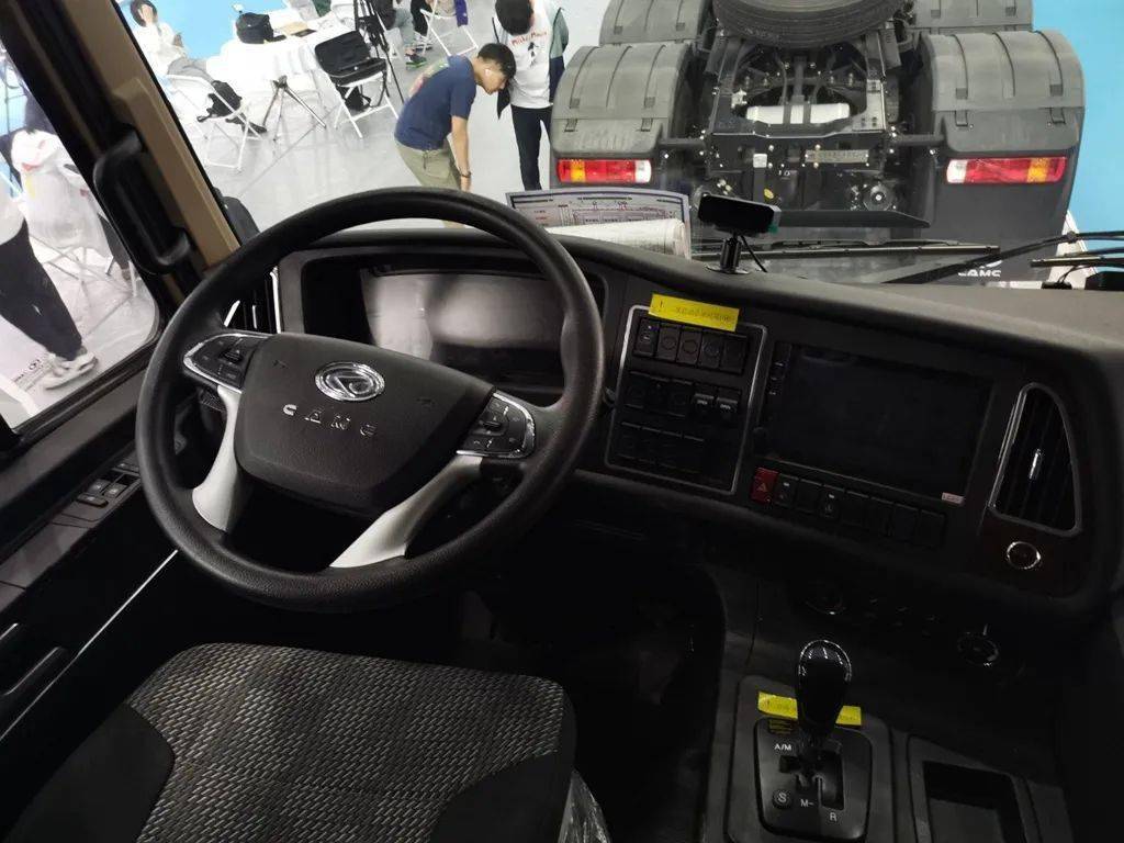 gimc2021——华菱重卡纯电动自卸车_搜狐汽车_搜狐网