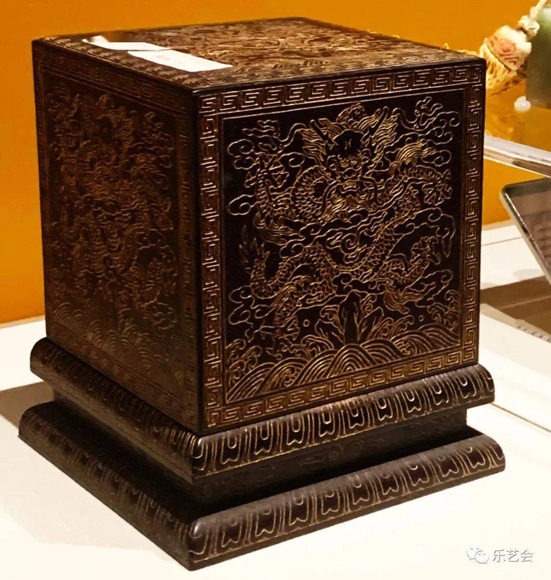 无极斋分享:《下江南——故宫博物院藏乾隆时期文物展》上篇