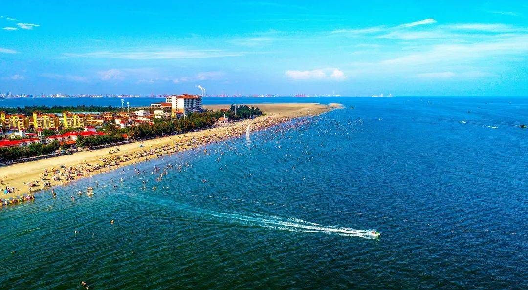 边陲小城啥意思 ab20d583a34d4fca9ff107824b189d07.jpeg