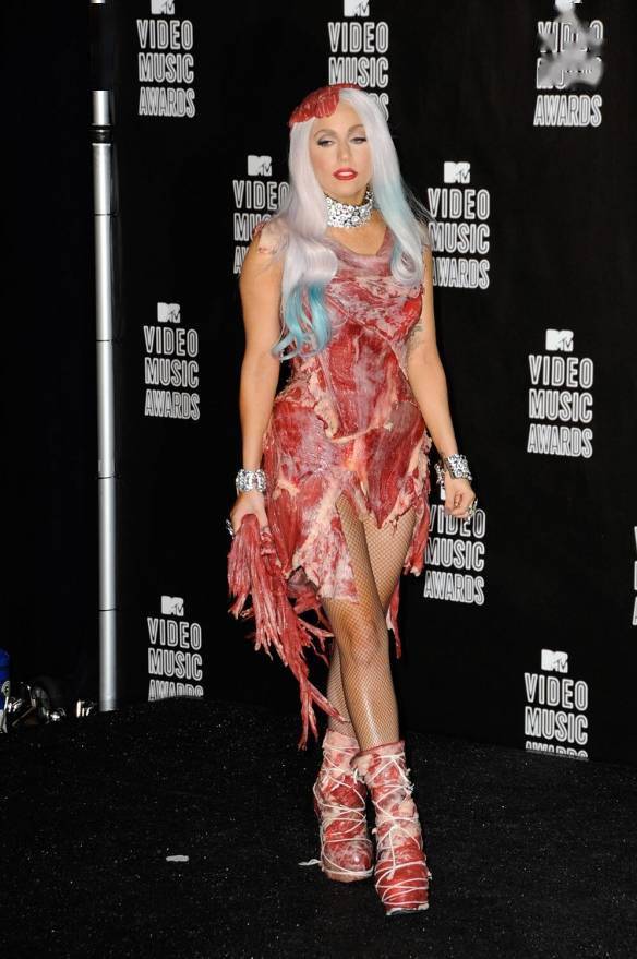 紧急状态|光看着都觉得好饿!日本网友热议“五花肉裤袜”