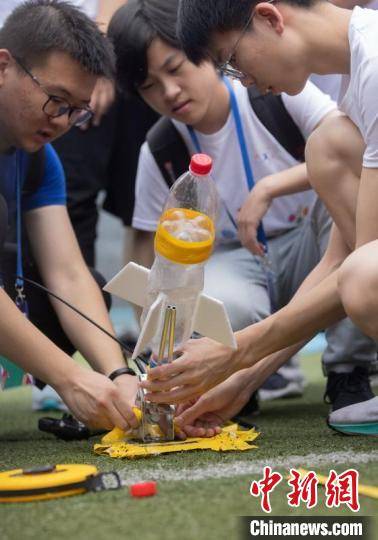 青少年|青少年高校科学营走进南京航空航天大学“为爱挑战”