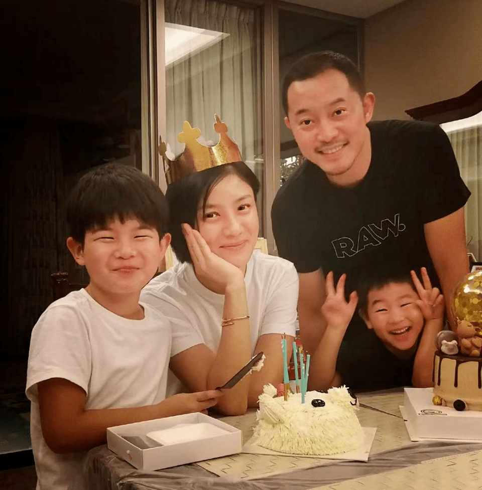 妈妈的情人po四缺一 偷欲po四缺一