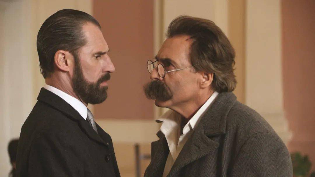 尼采你沉默的高傲总是冒犯大众的趣味