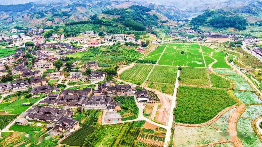 百图瞰华安华安县革命史图片展馆