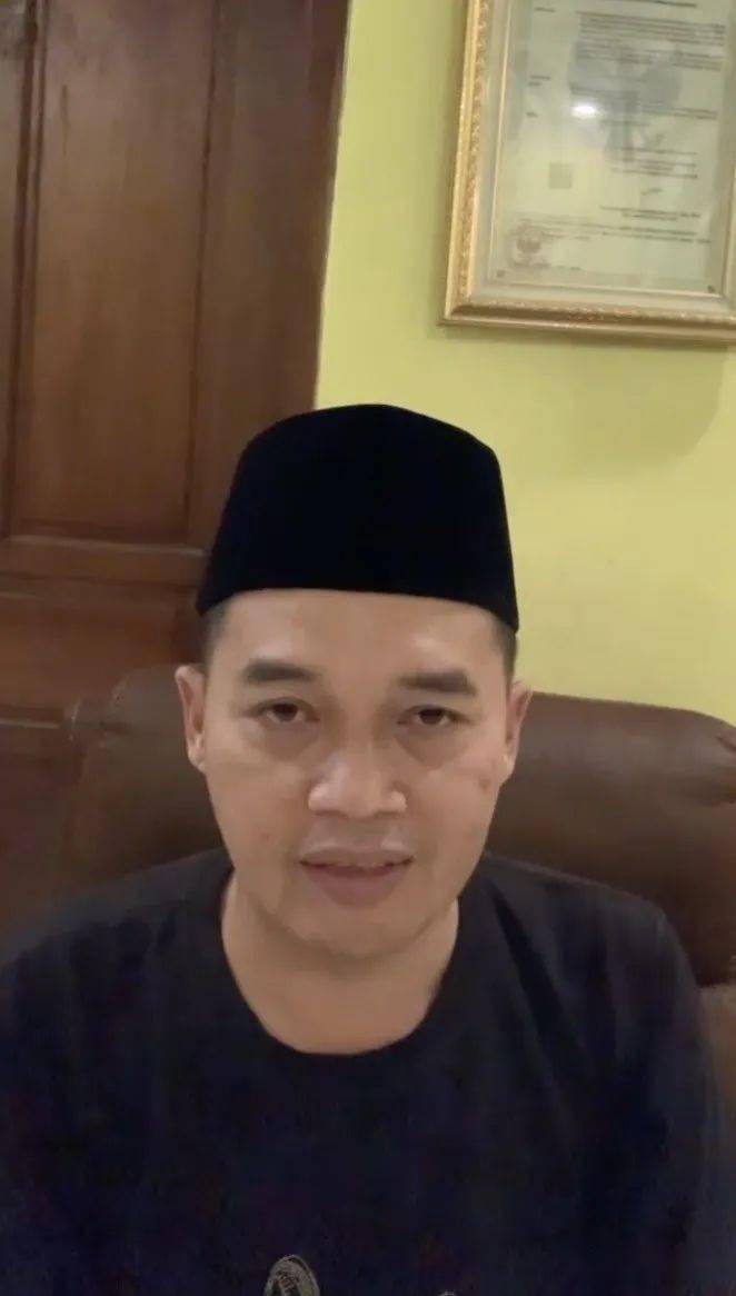 友人|“大师”不信新冠存在，专门去吸患者口中空气！感染新冠，卒....