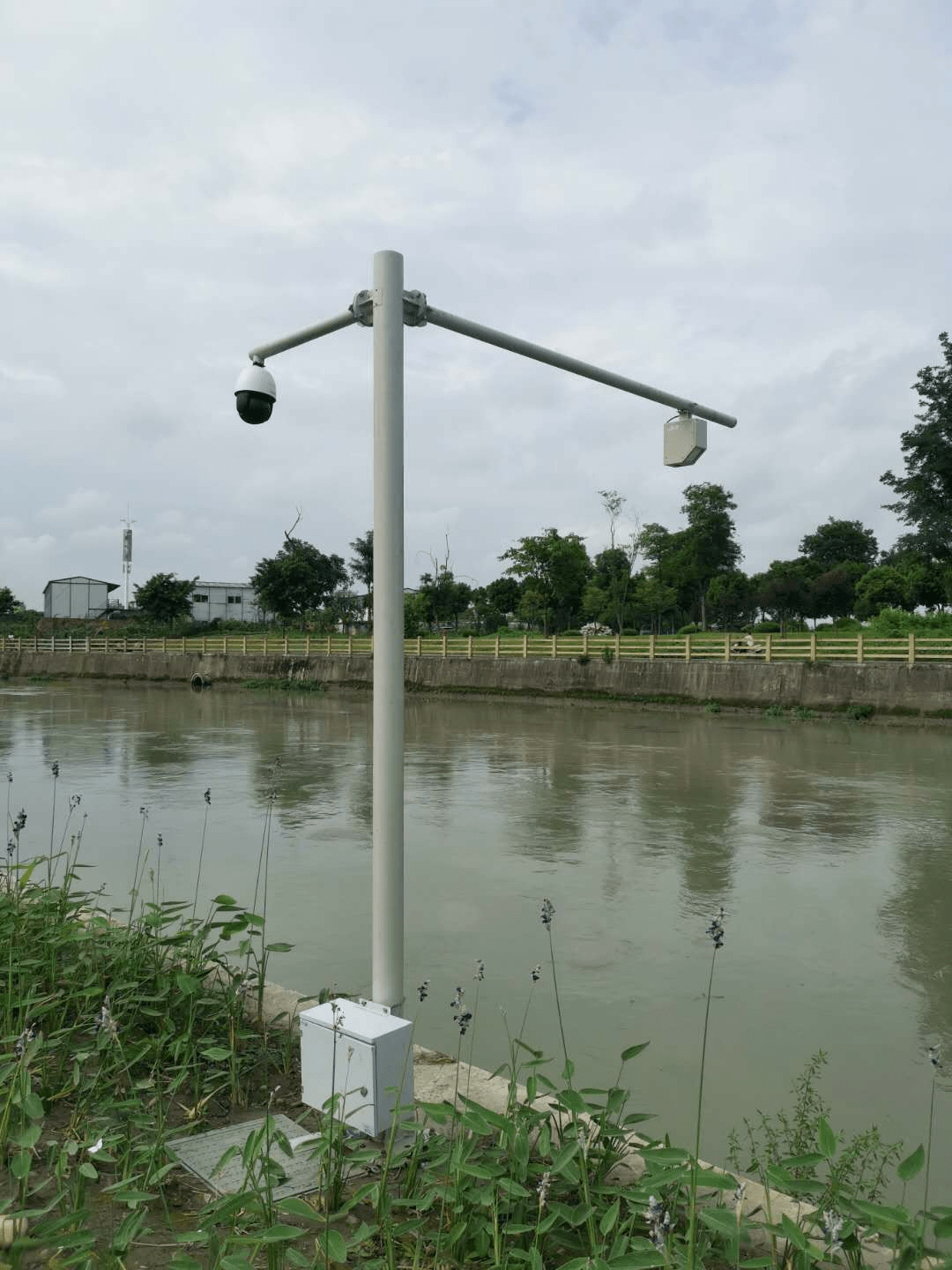 河道断面水质监测站7处,流量监测点4处,雨量监测点3处,视频监控点38处