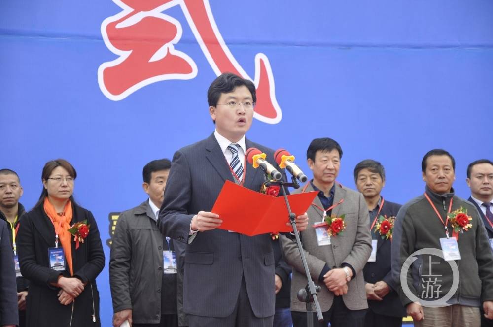 甘肃多地干部调整:44岁清华硕士或成最年轻地级市委书记_刘凯