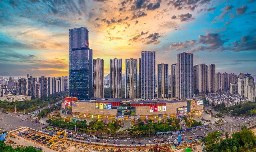 又是销冠丨深度揭秘刻在柳州华润骨子里的优秀基因_万象城