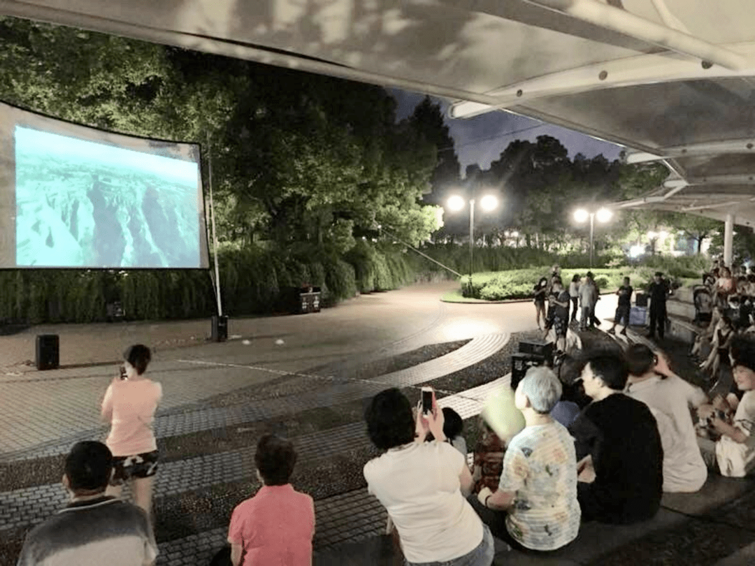 享受露天暢快記錄電影精彩世紀公園露天電影專場伴你度過7月的夏夜