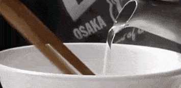 结果|夏天最容易吃坏肚子了！拿热水烫餐具有用伐？专家做了个试验