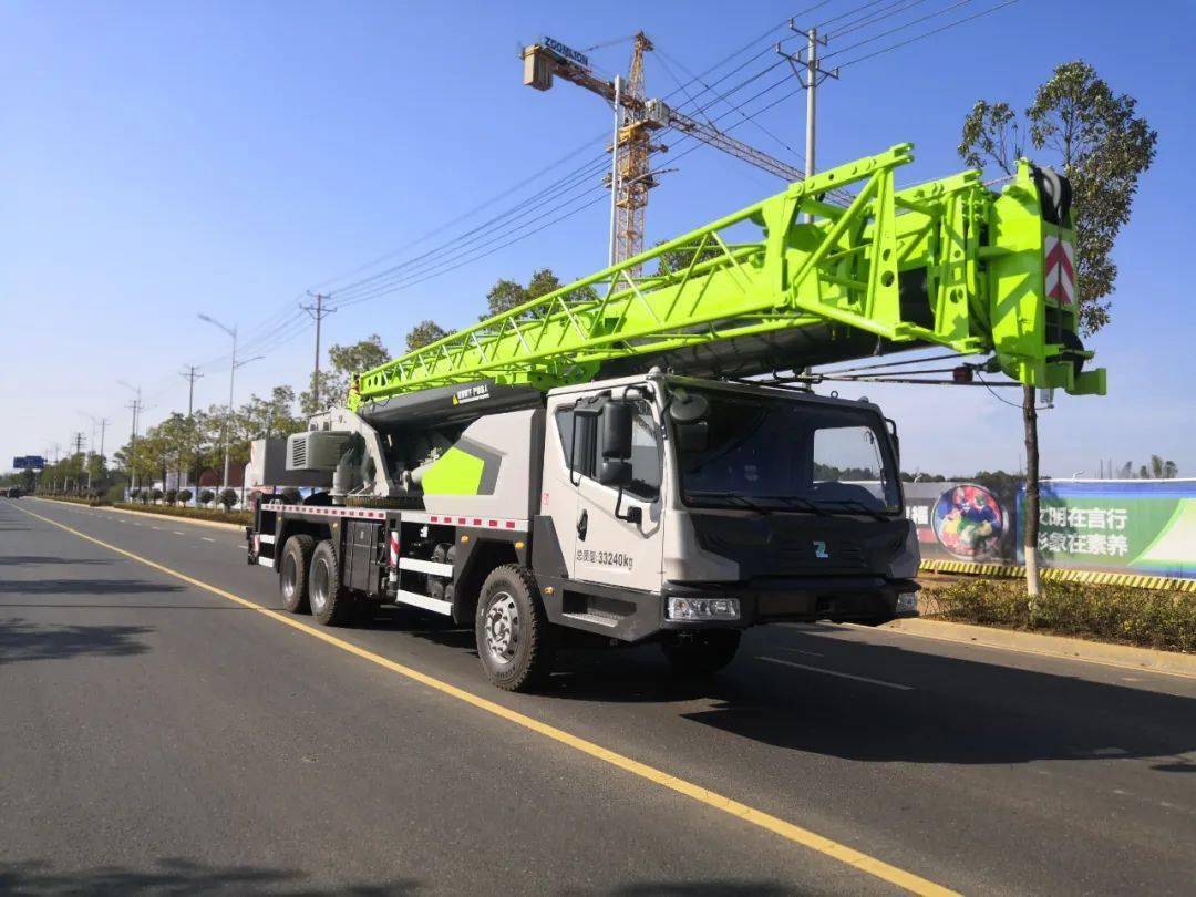 新車發佈丨經典延續高效節能中聯重科ztc251ve562汽車起重機震撼上市