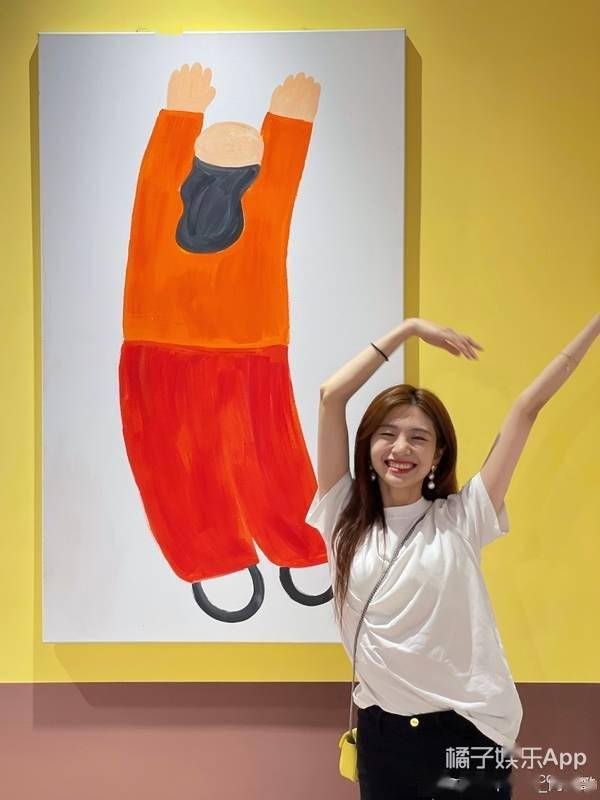 信号|还记得《心动的信号》向天歌吗?她现在长这样!