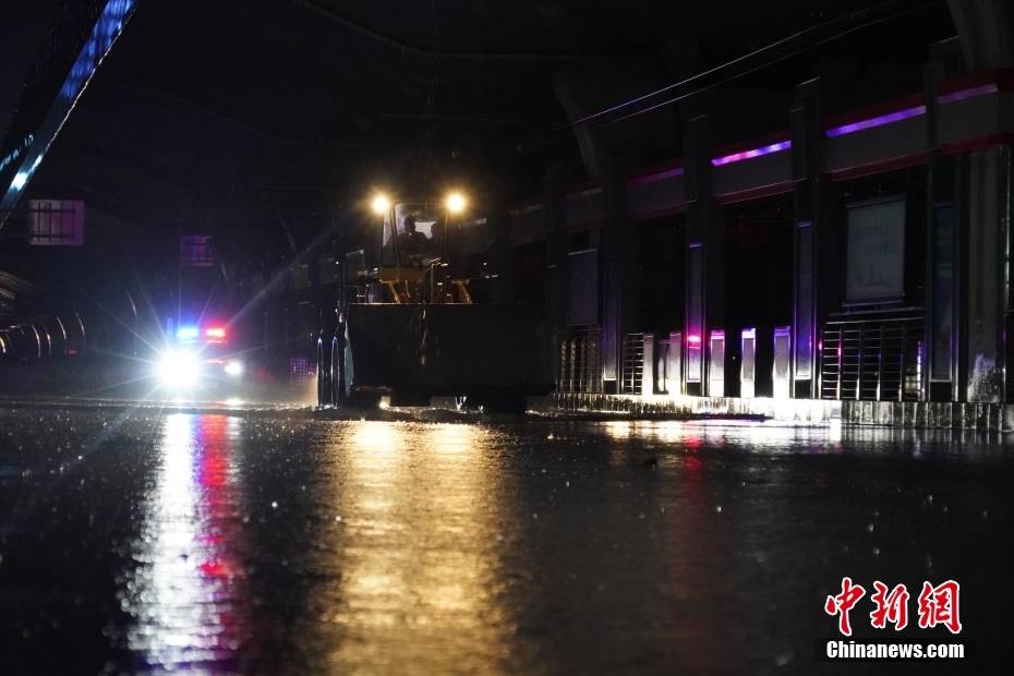 Ecns|48 hours of heavy rain in Zhengzhou