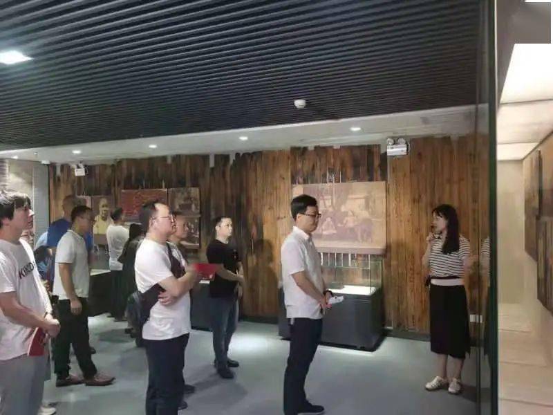 丁玲紀念館與常德日報社聯合開展傳承紅色基因感悟丁玲精神活動