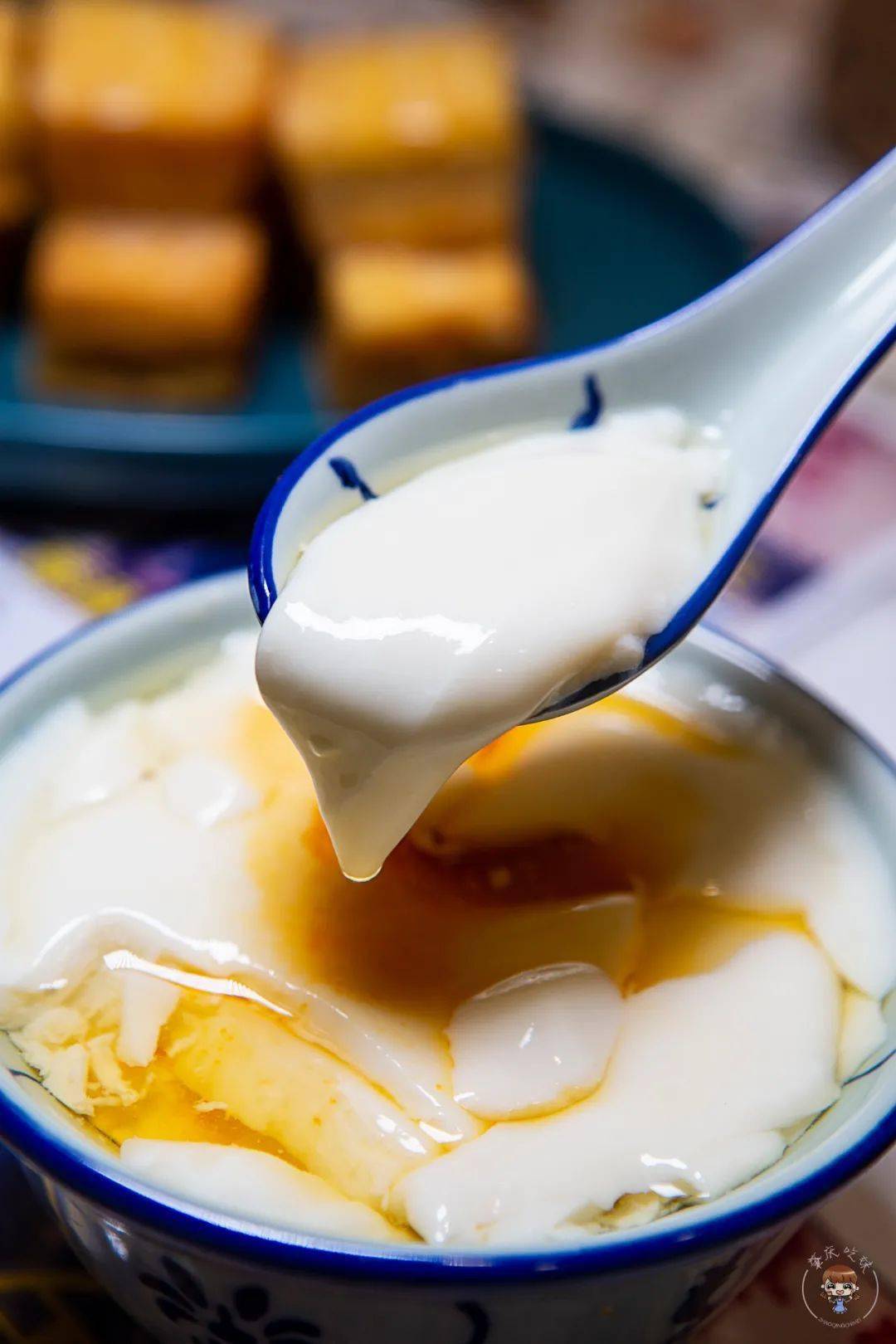 8元,从香港火到肇庆的粤港风味,入口即化,顶不住了._豆腐花