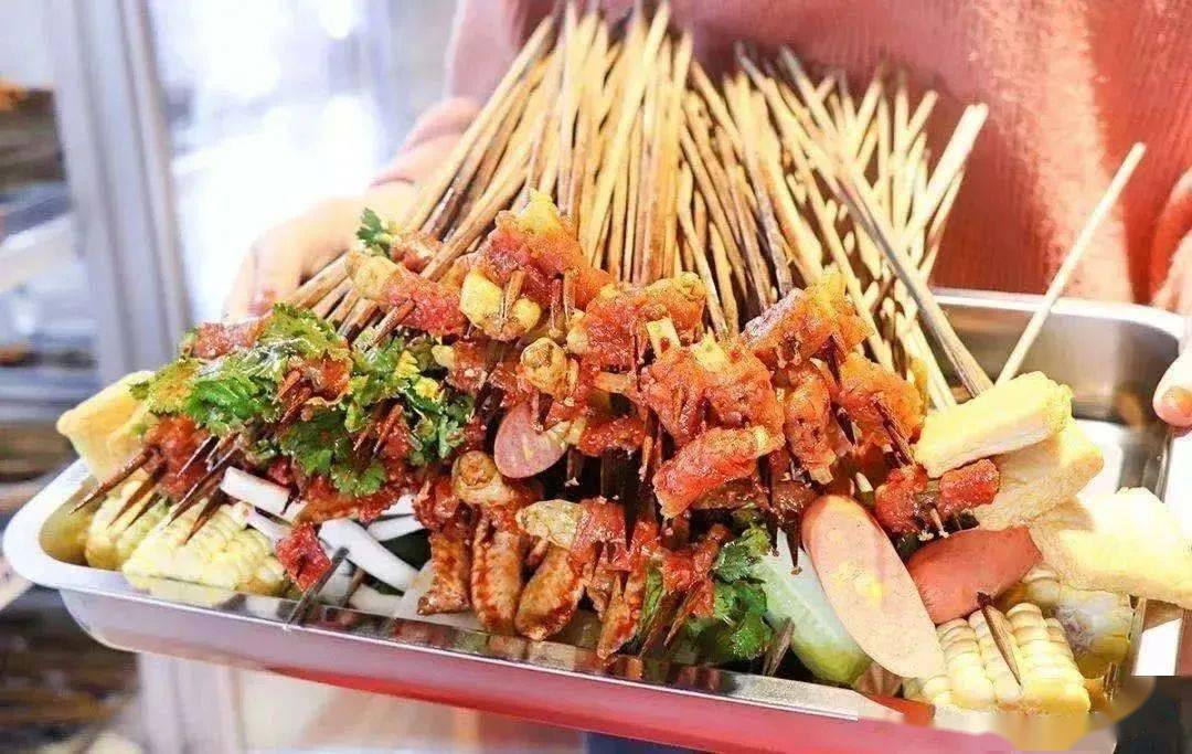 99元抢原价289元洪七公吃串串4人套餐鸳鸯锅底普通签毛肚