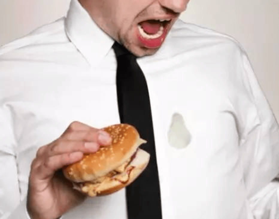 神了竟然有不怕泼脏水的白t恤