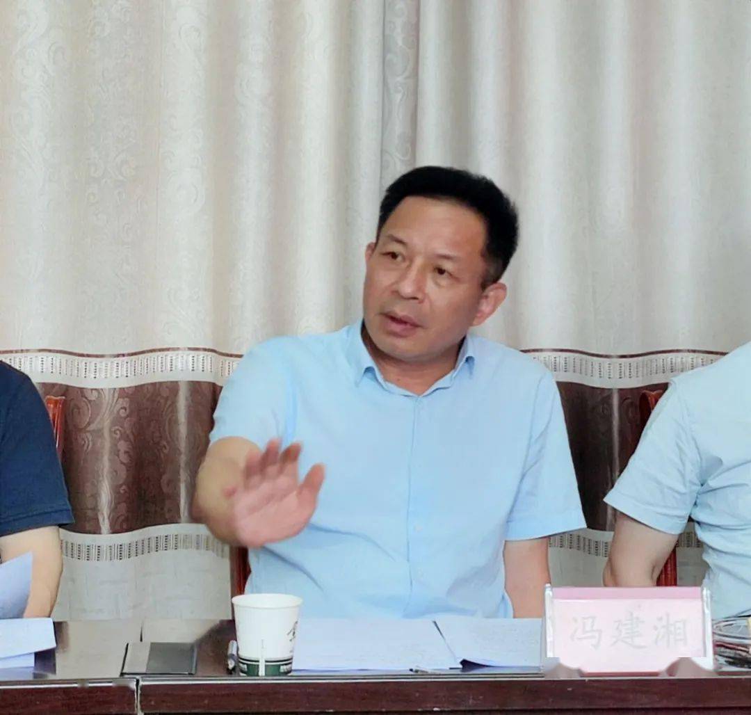 【动态】冯建湘赴炎陵县西草坪村调研乡村振兴工作