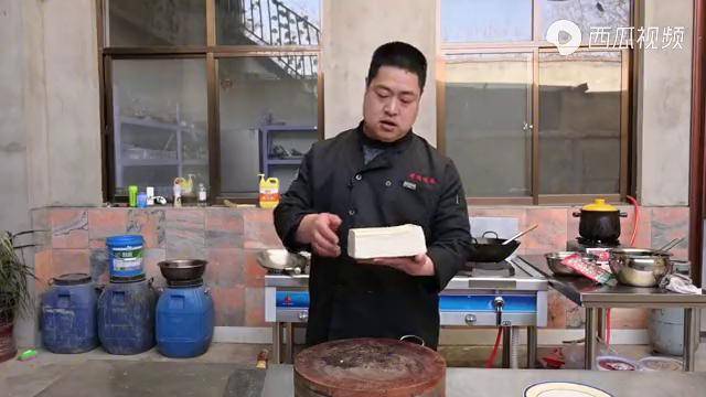 姜师分享年夜饭凉拌菜凉拌豆腐丝豆腐先炸再切丝丝不断