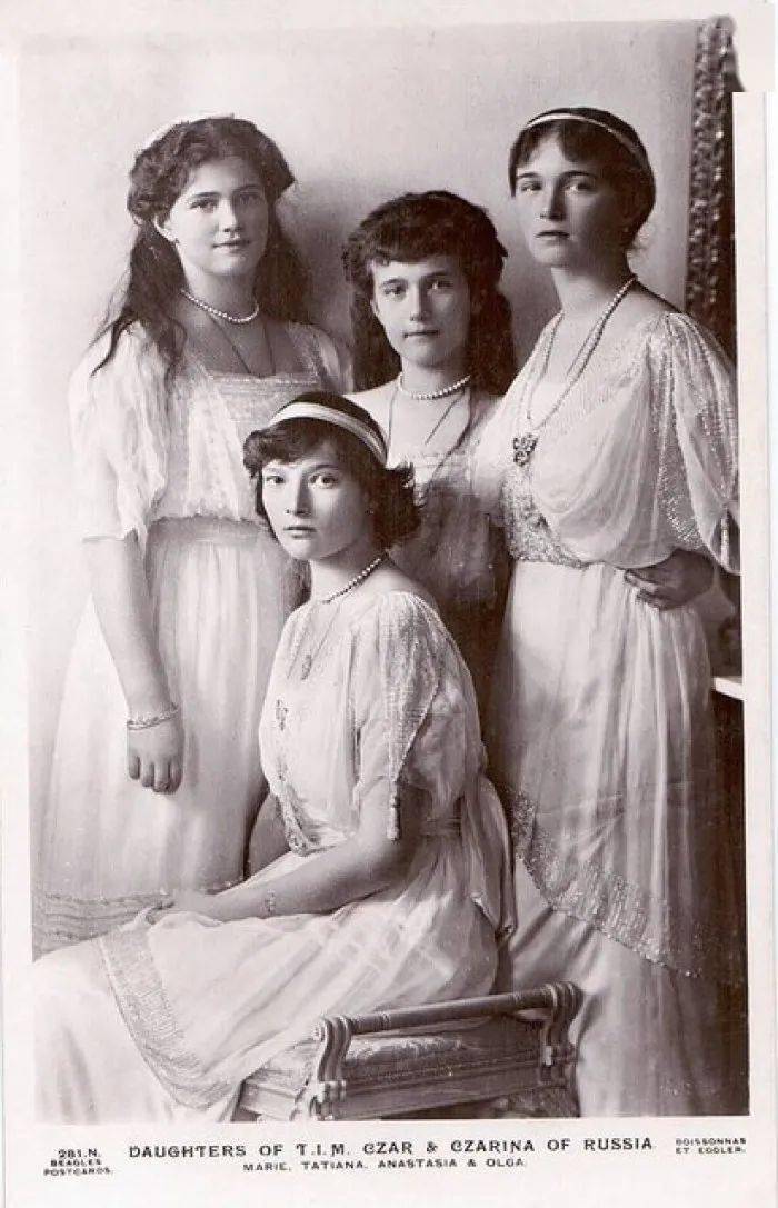 尔何不幸生于末代沙皇家那四个高贵而不幸的公主