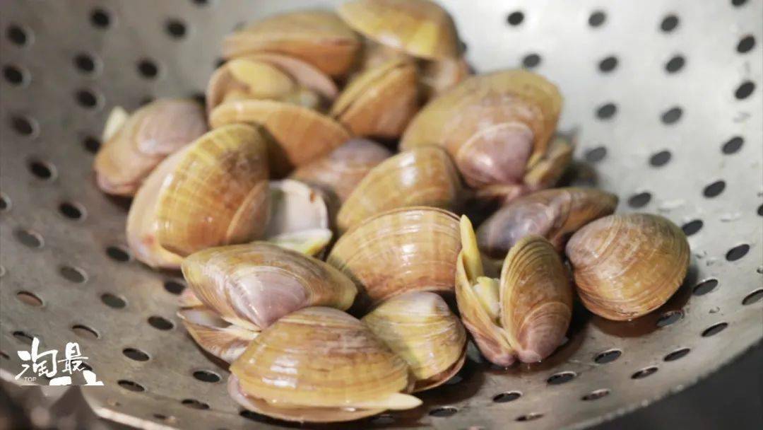 海鲜就得这样做,葱香四溢肥嫩多汁_黄贝