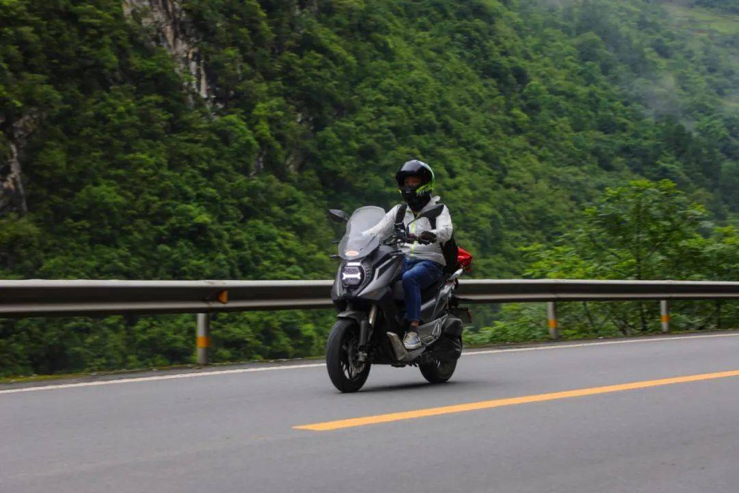 文武双全力帆kpv150长测骑行感受