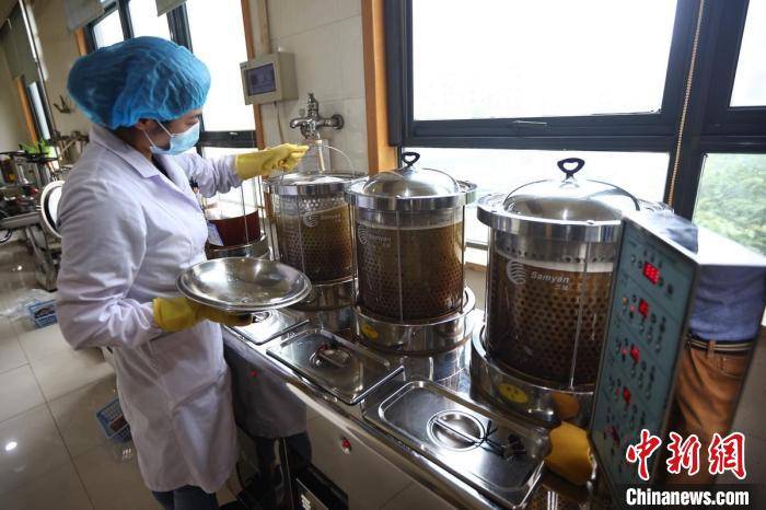 隔离|南京江宁中医院昼夜熬制中药汤剂 送“疫”线抗疫情