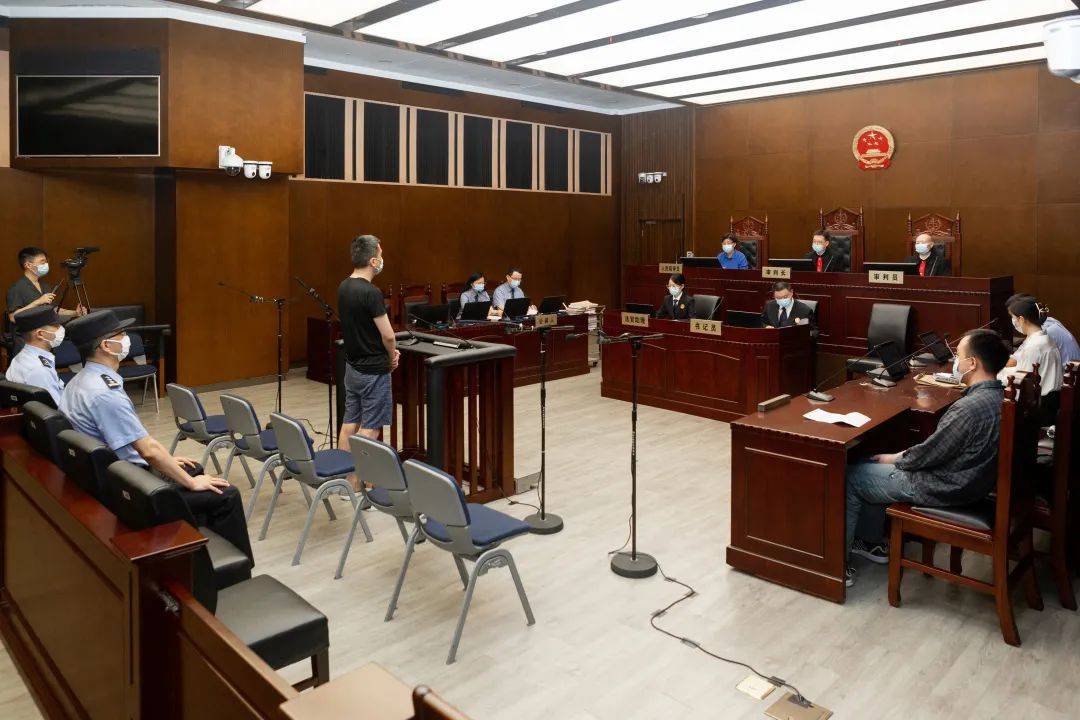 资产管理有限公司(以下简称华领公司),被告人孙祺集资诈骗一案一审